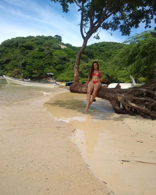 CAMILA-ZAPATA-6