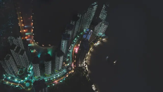004