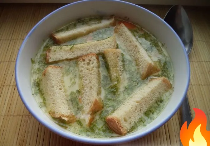 Фото Сырный суп с гренками