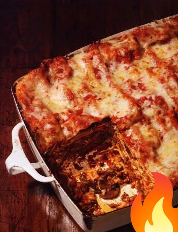 Постер Лазанья с грибами и мясом под соусом маринара