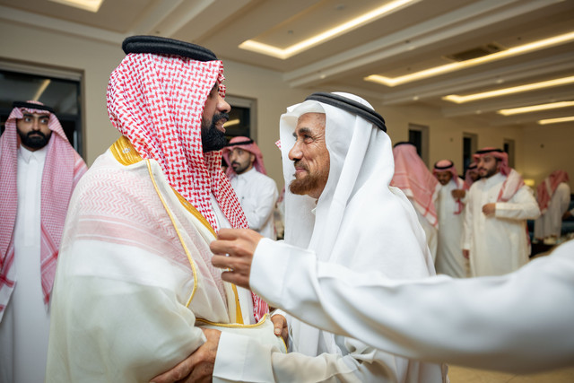 152