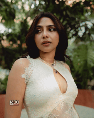 2523867b3418.gif