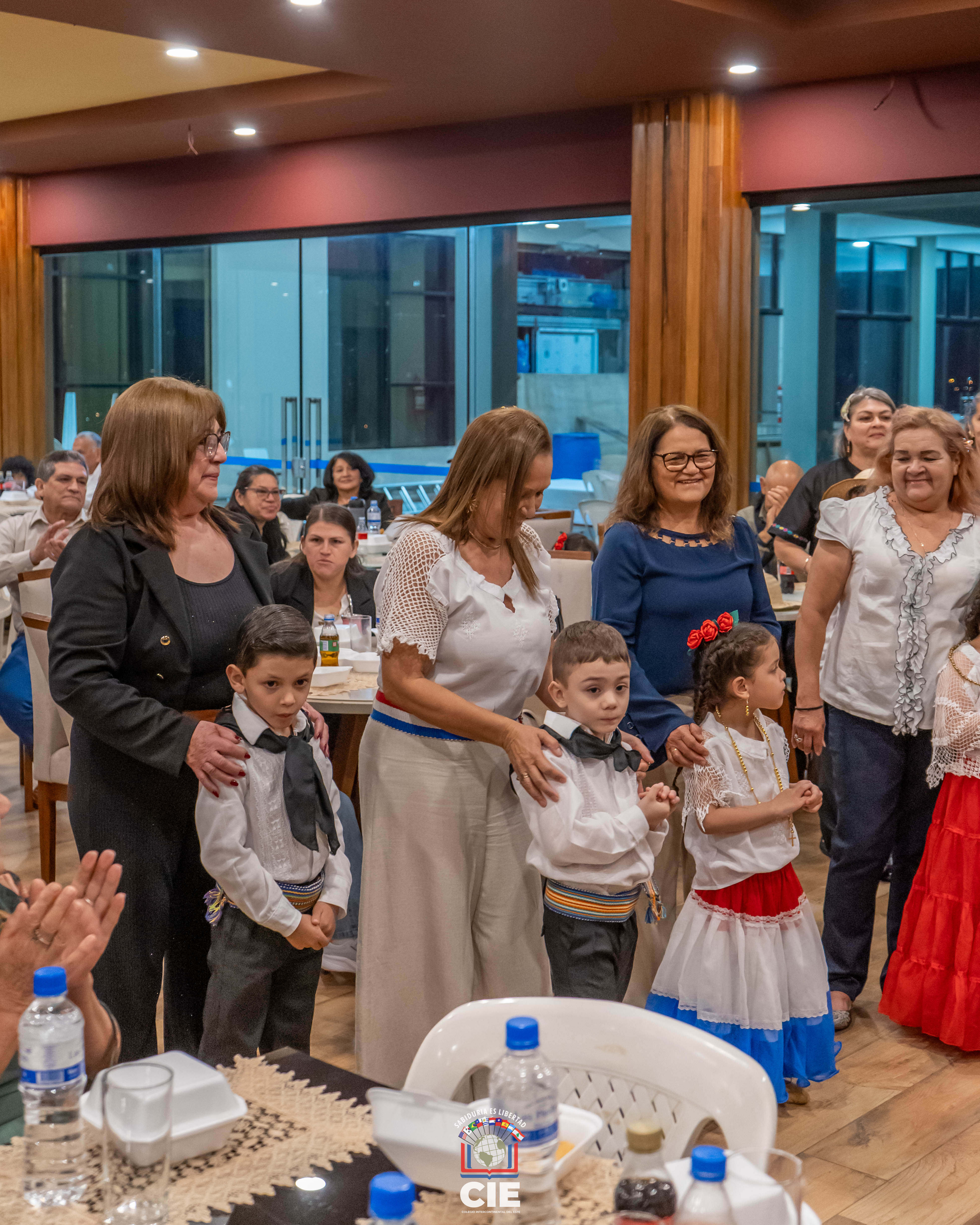 Celebramos a nuestros queridos abuelos 👵❤️👴 — foto — 15