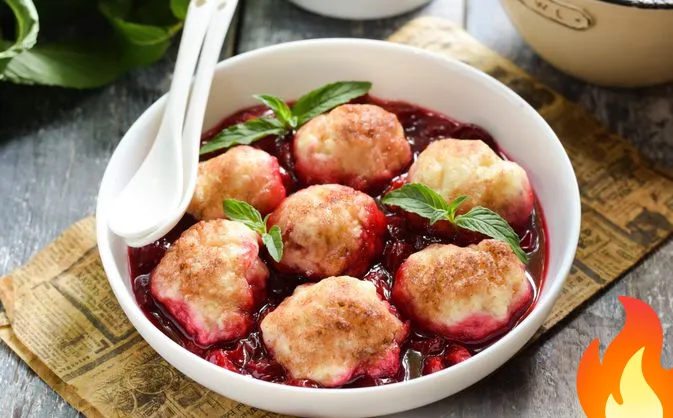 Постер Клёцки в соусе из вишни, с корицей