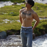 Adonis 01 51