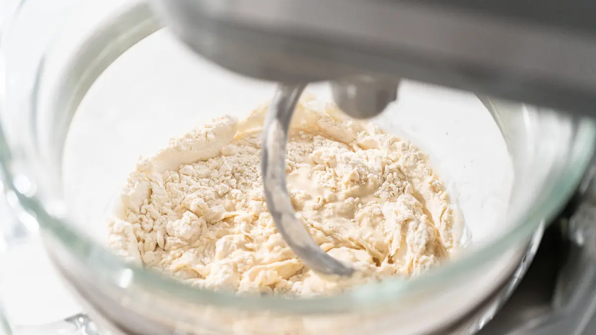 Mastering Bread Baking with a Simple 5:3 Flour-to-Water Ratio