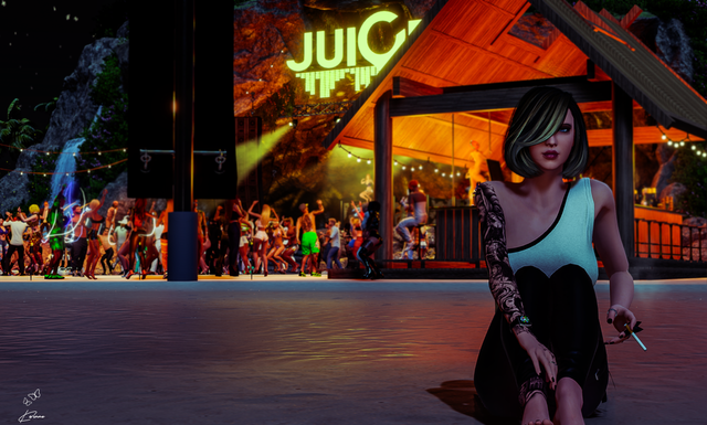 Ellie.png