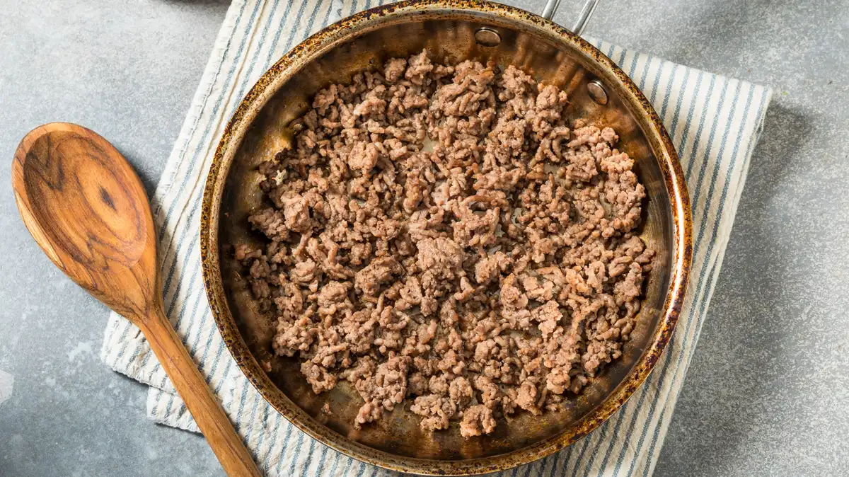 Poor Man's Stew: A Budget-Friendly Meal for Tough Times