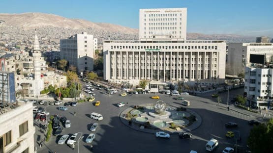 السوق المصرفية نحو الاستقرار... تغيير يبشّر بعودة الثقة المفقودة