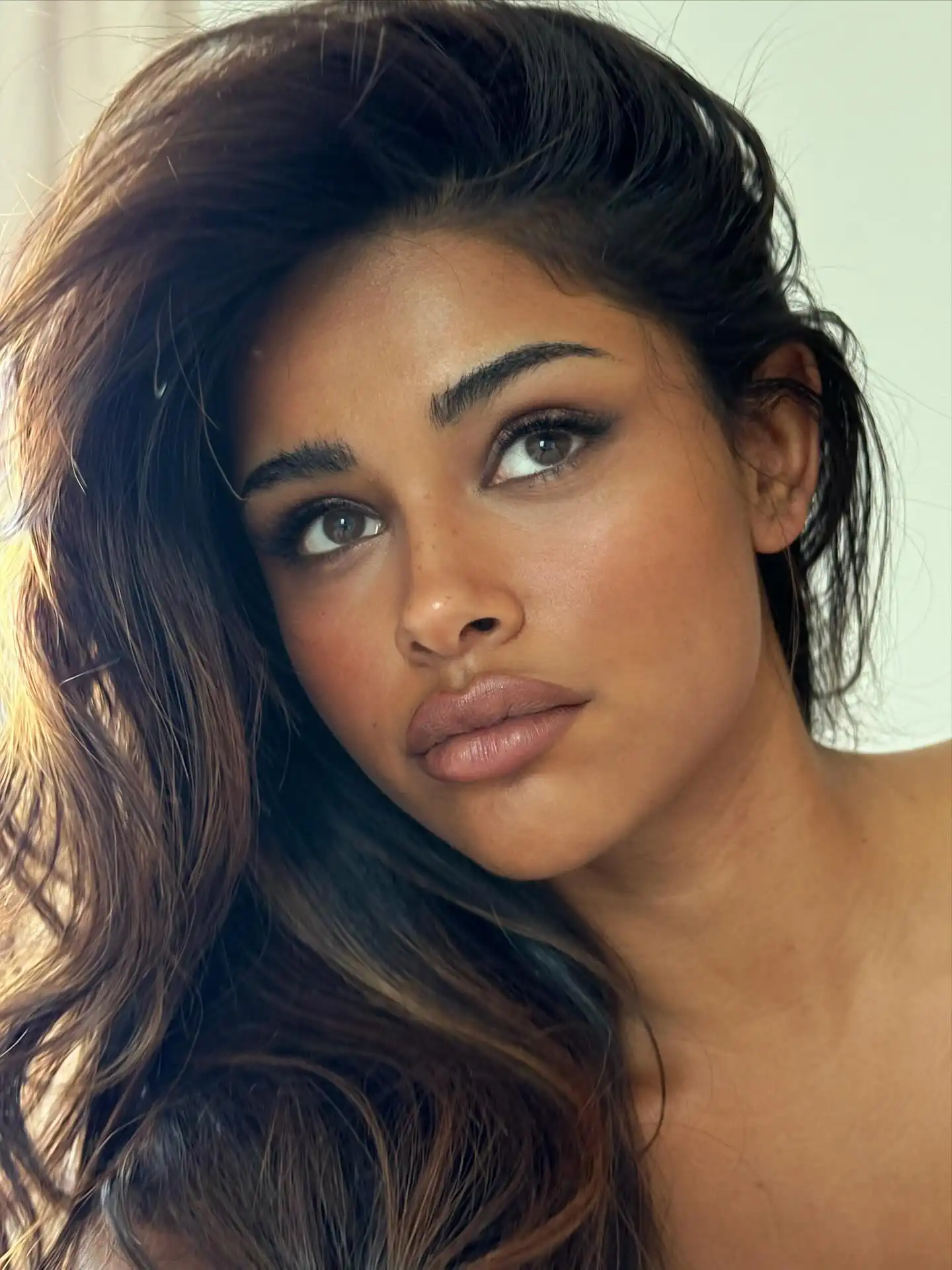 Komal-Ilsanker-Wallpapers-Insta-Sport-Bio-9