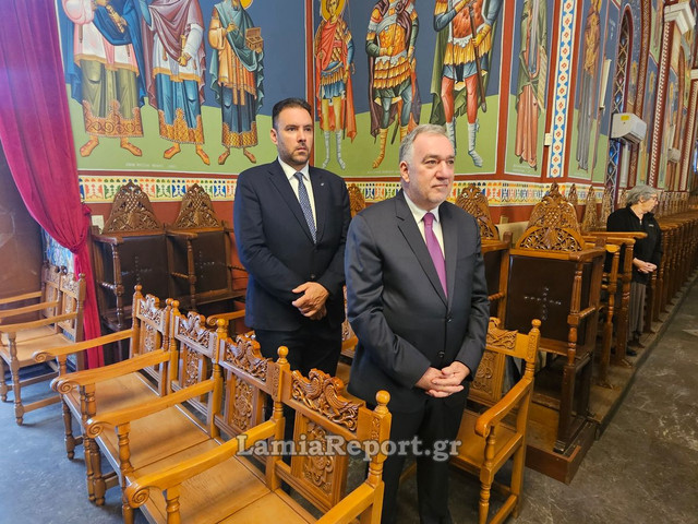 δικηγοροι011.jpg