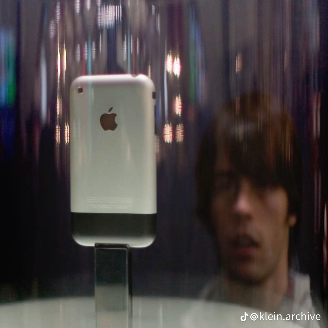 When people saw a smartphone for the first time in 2007. The year the ...