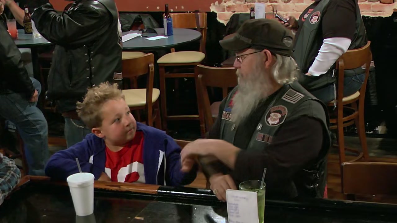Jackass Presents: Bad Grandpa Screenshot