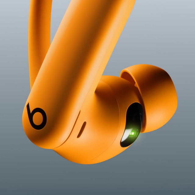 Kova earpods closeup