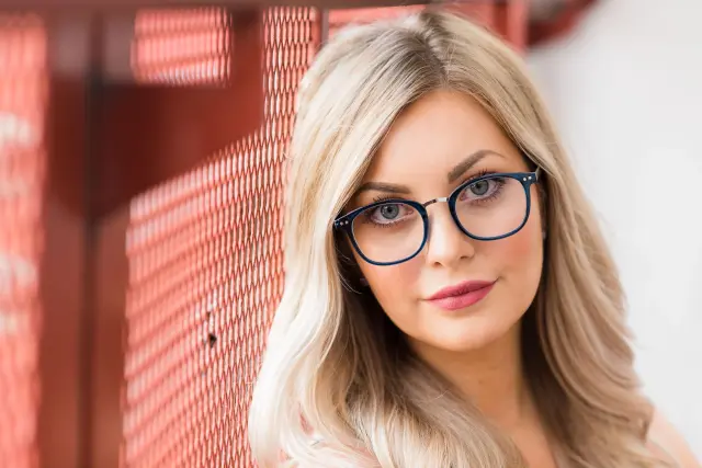Stylish and Functional Color Changing Multifocal Reading Glasses for Everyday Wear.webp