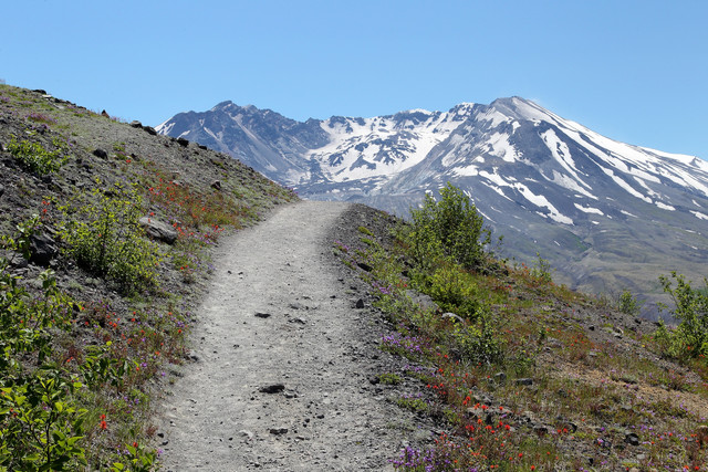 Mt-St-Helens-2-Border-Maker