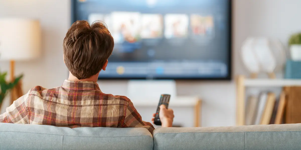 Brain Scans Show Hidden Toll of Passive TV Viewing