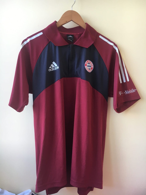 batern-02-tee