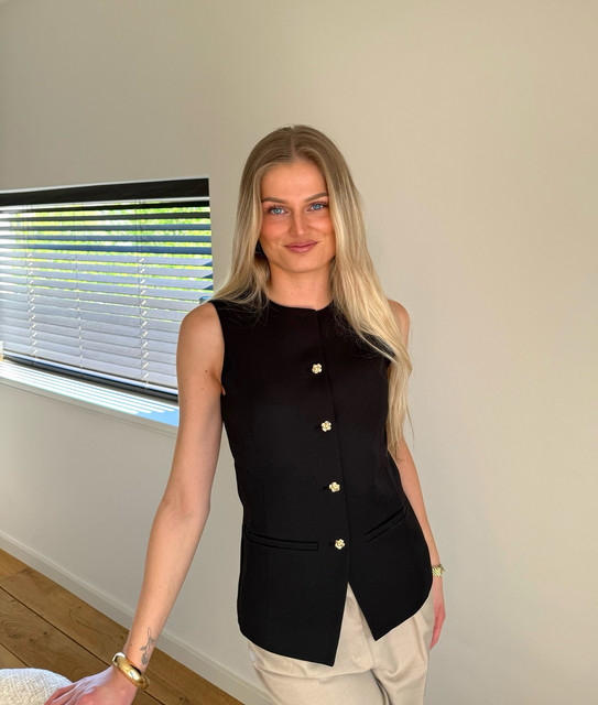 Amy-Roodbol-Wallpapers-Insta-Fit-Bio-7.jpg