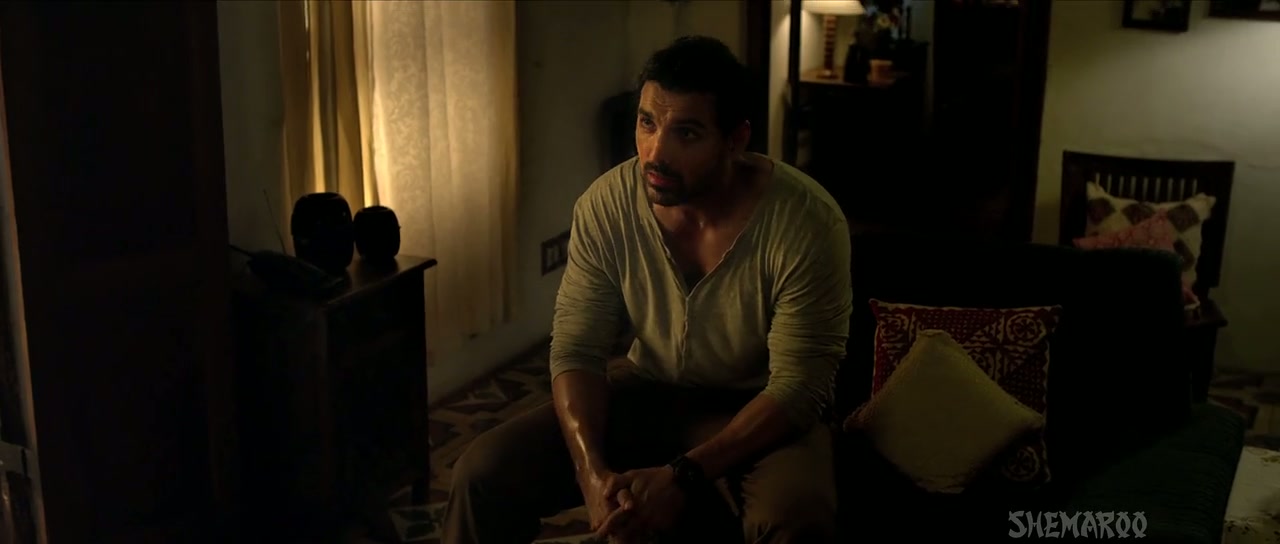 Madras Cafe Screenshot