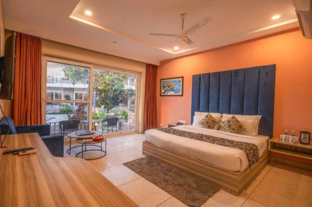 Almora Premium hotel