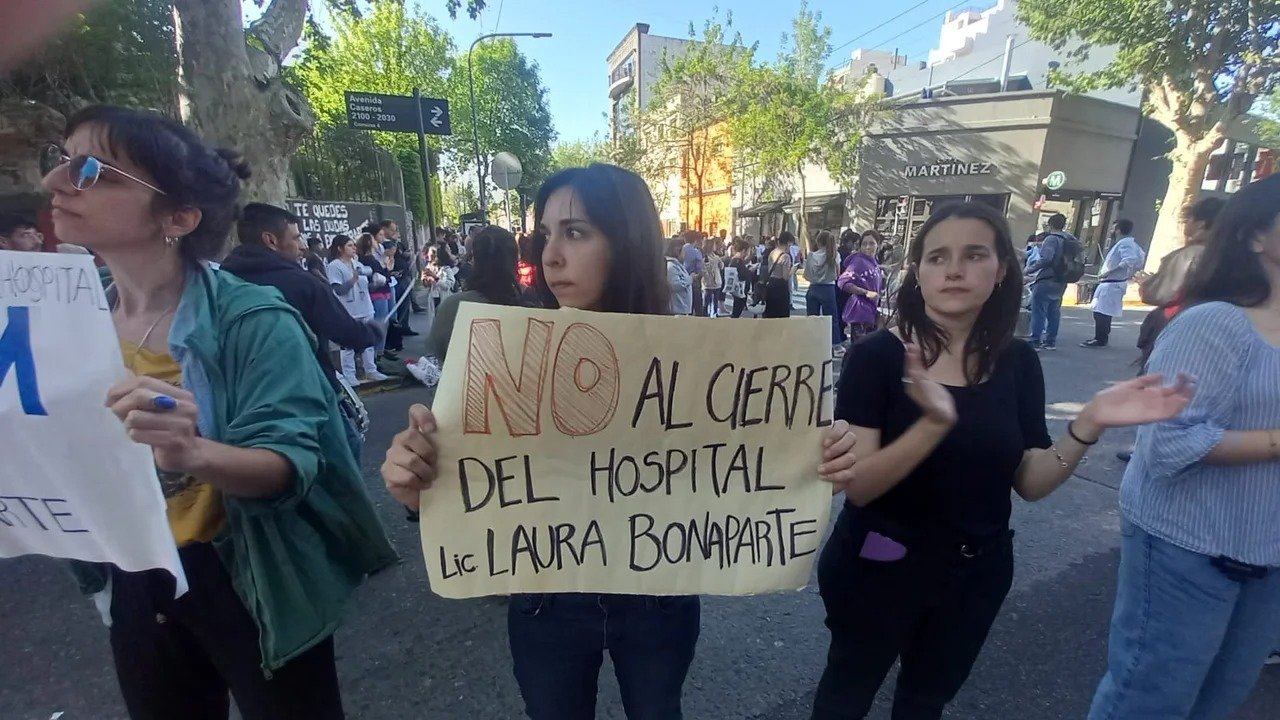 LAURA BONAPARTE.jpeg LAURA BONAPARTE.jpeg