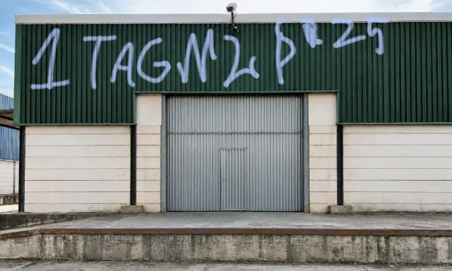 Graffiti artwork by NOPLI