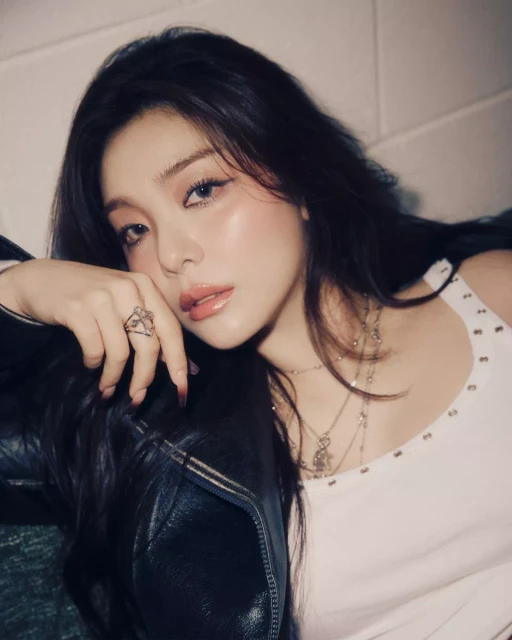 ailee 1366364.webp