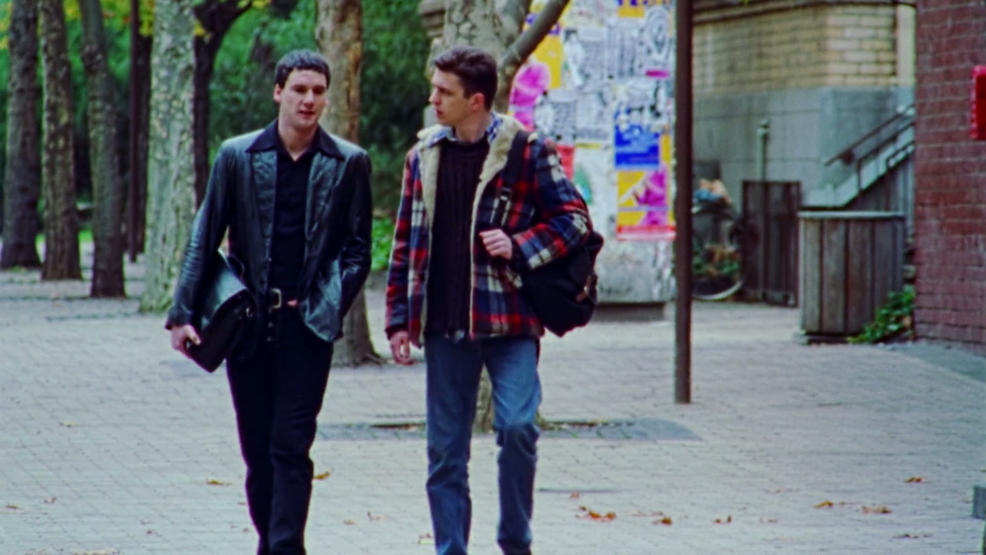 Love and Other Catastrophes Screenshot