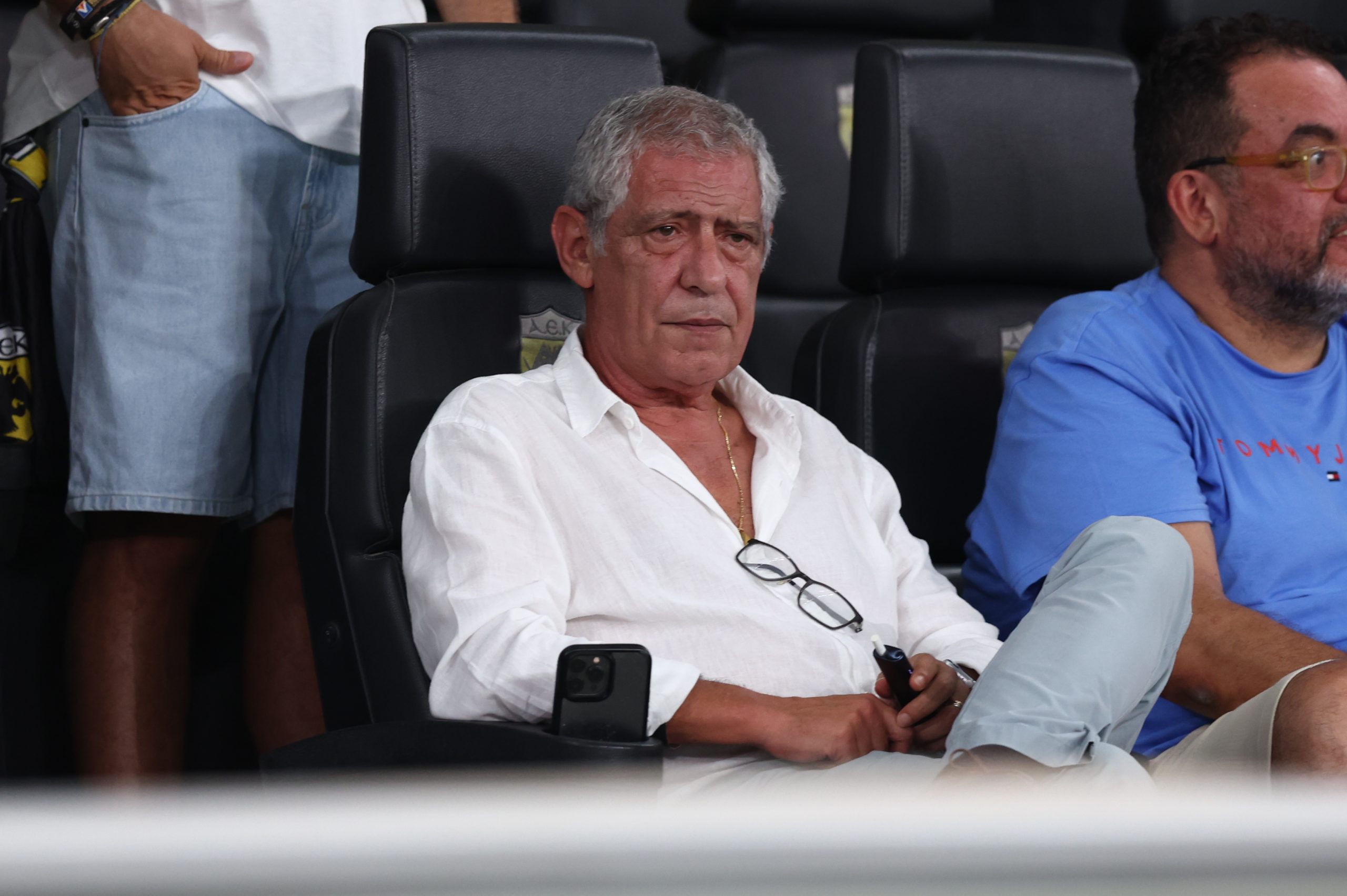 Φερνάντο Σάντος: «Πιστεύω ότι η ΑΕΚ θα πάρει τη νίκη και την πρόκριση» (VIDEO)
