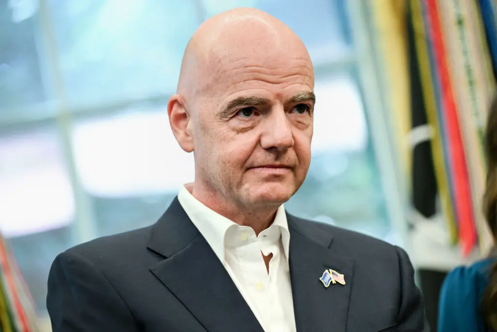 Parlamentul European cere anchetă în scandalul FIFA legat de intervenția lui Trump