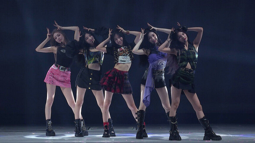 ITZY 2022 THE 1ST WORLD TOUR CHECKMATE ライブ 輸入盤 K-POPミュージック Blu-ray