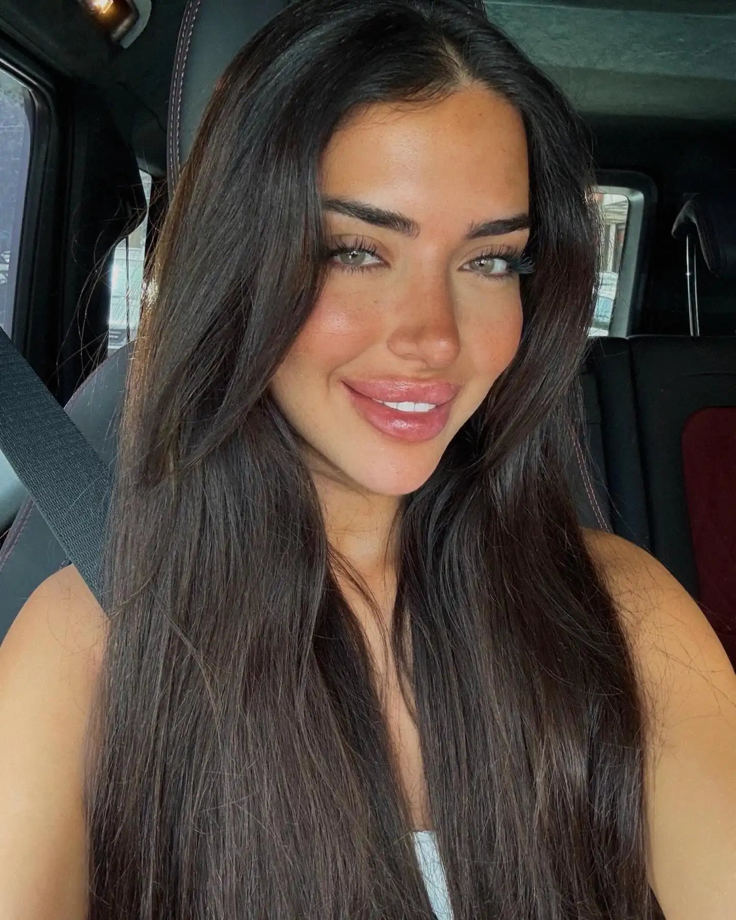 Hanine Zaiter Wallpapers Insta Sport Bio (18)