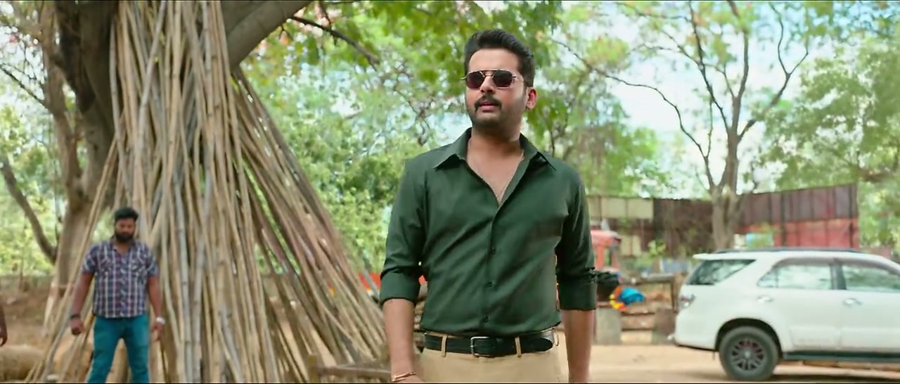 Macherla Niyojakavargam Screenshot