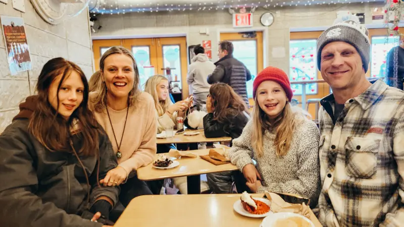 New York, un festin culinar: Cum să te bucuri de gustul autentic al orașului