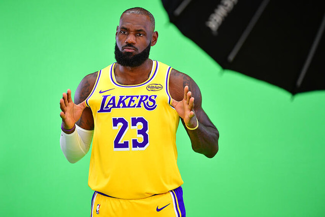 LeBron James durante o Media Day do Lakers 2025