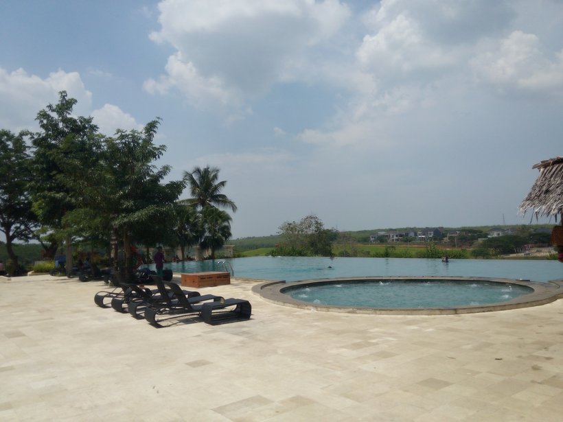 Wisata All-in-one di Lakers BSB Semarang