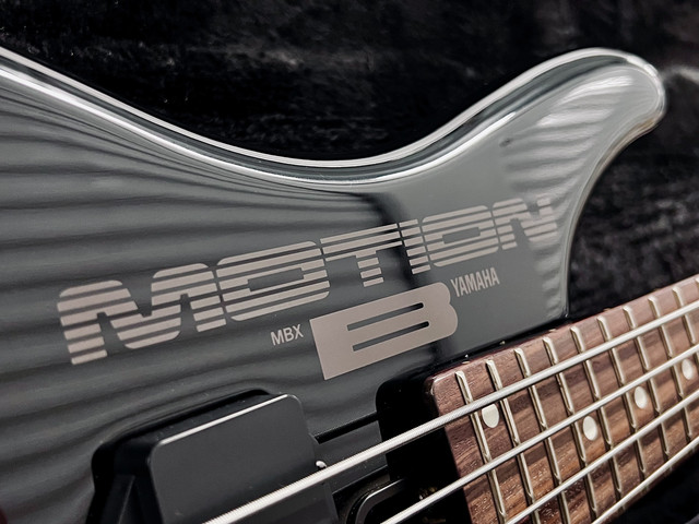 NGD: Tiny Titan From Japan! 1986 Yamaha MBX Headless Bass
