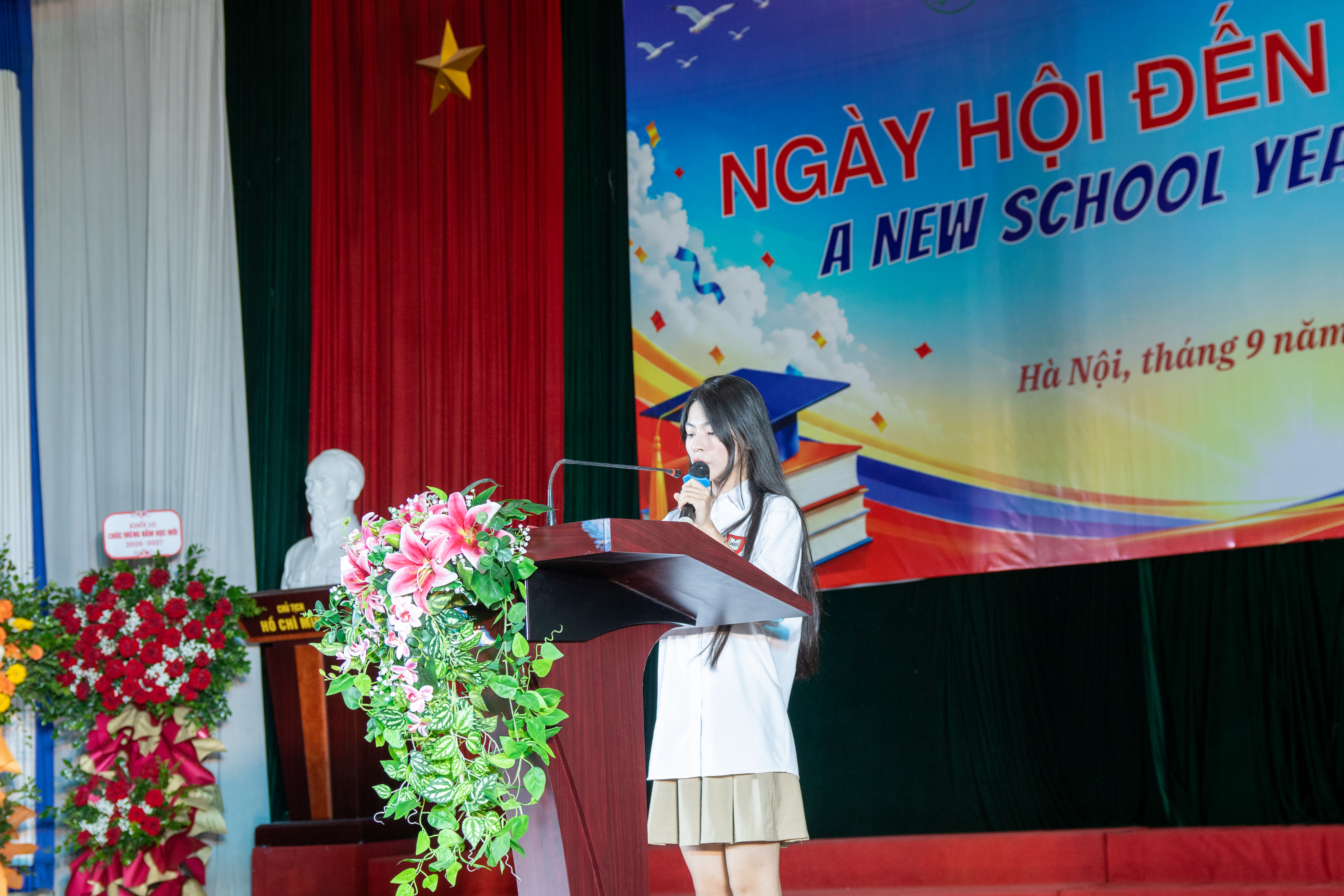 Lễ khai giảng HES 21