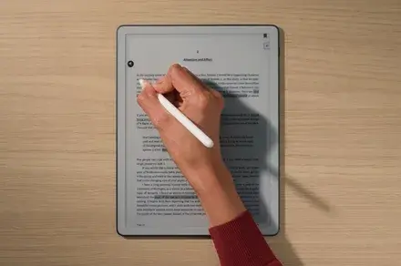 Amazon's Cheapest Kindle Scribe Hits the Shelves