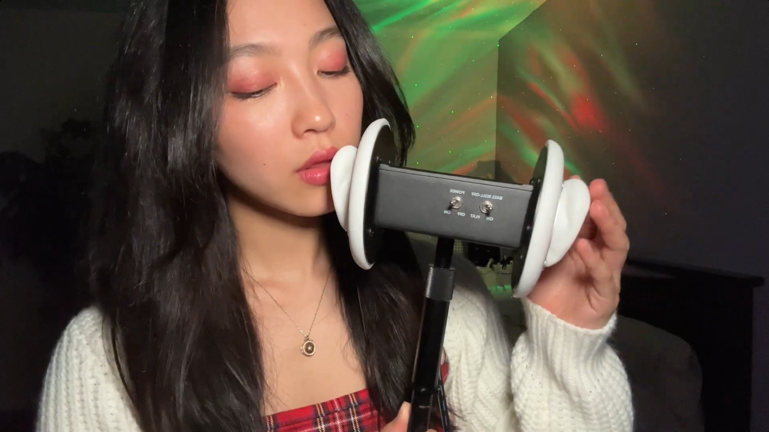 3DIO Ear Licking ASMR [ Cloud Crystal ]