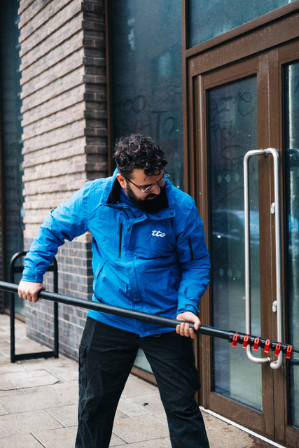 Window cleaning work 24