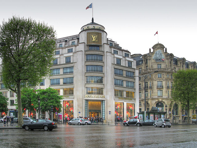 Louis-Vuitton