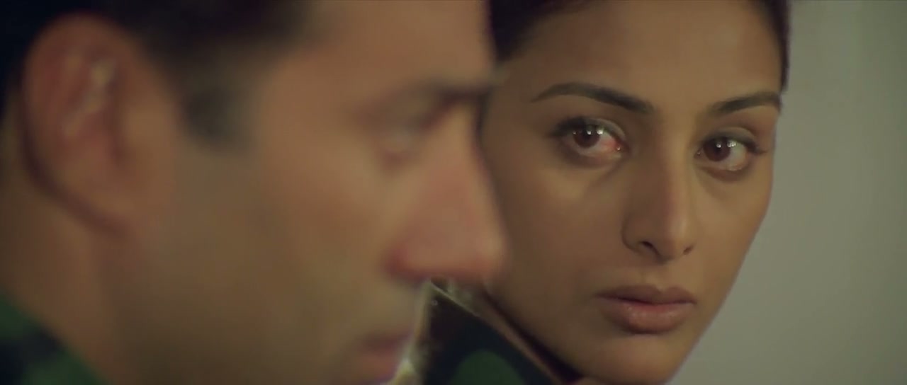Maa Tujhhe Salaam Screenshot