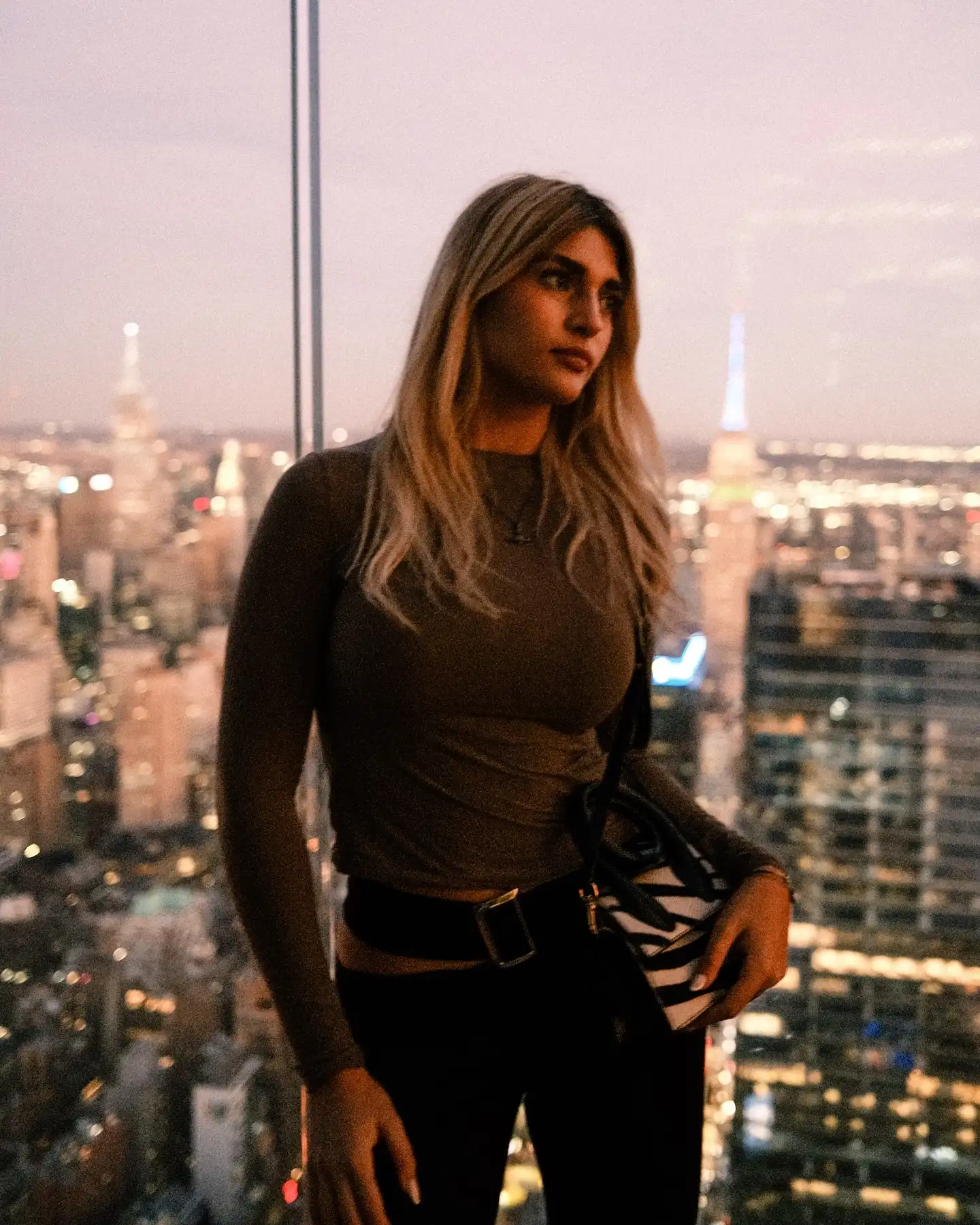 Marta Fort Wallpapers Insta Sport Bio (7)