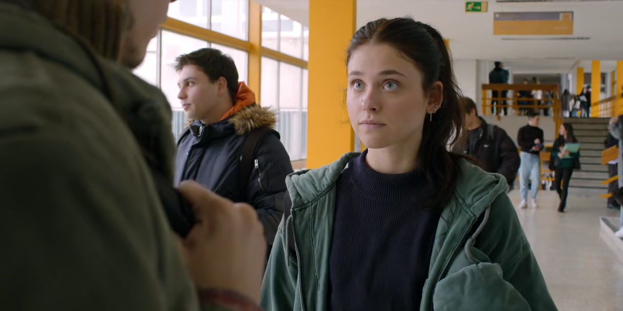 Raising Voices Screenshot