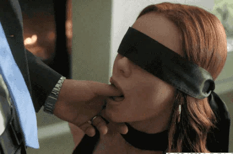 [Image: 29963517.gif]