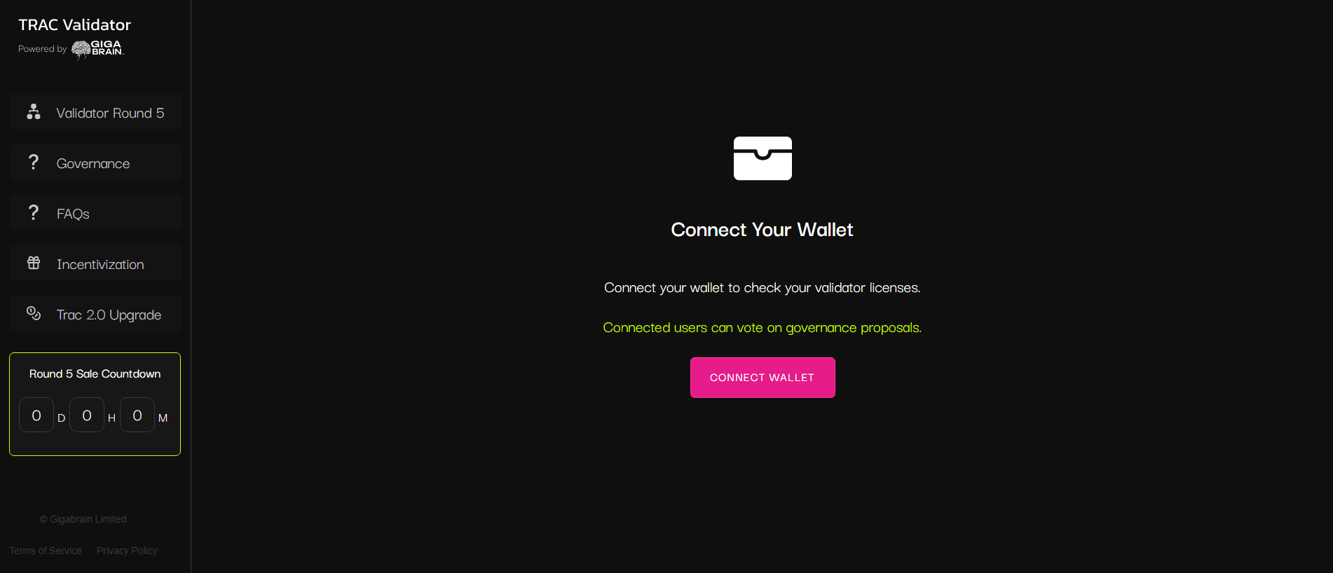 Forensic screenshot of tracvalidator.com showing the phishing page layout