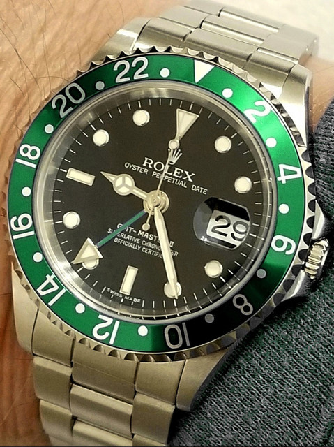 15829915028797