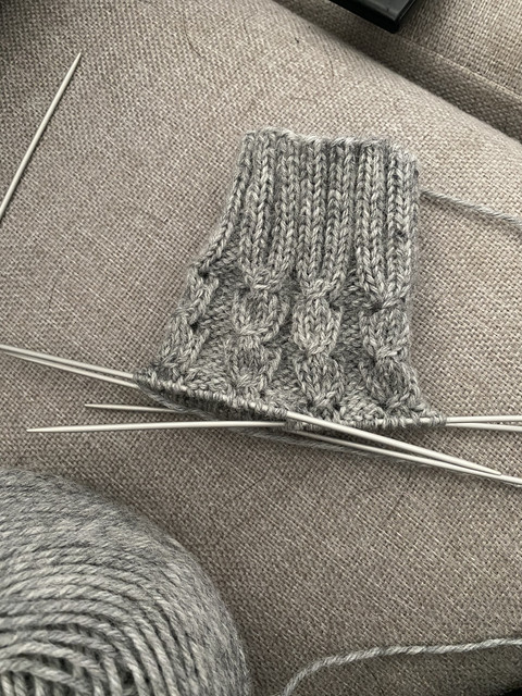 0-F2-E3-CFA-F7-AC-4223-9285-201120-C43-E